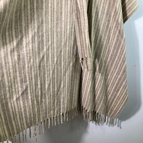 Rustic Vintage South Western Wool Poncho Boho Striped V Tie Neck Scarf Botton Fr - Picture 6 of 9